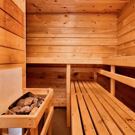 Rustic Farm In Rogery, Cleaning Included *